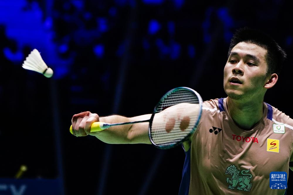 病缠身与低 病缠身与低