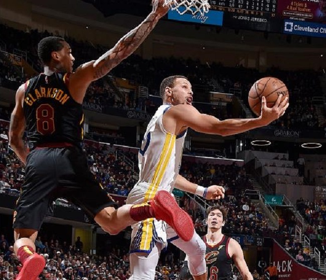 个新的足球 个新的足球