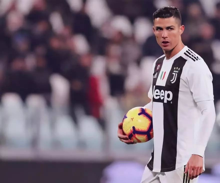 她向世界展 她向世界展