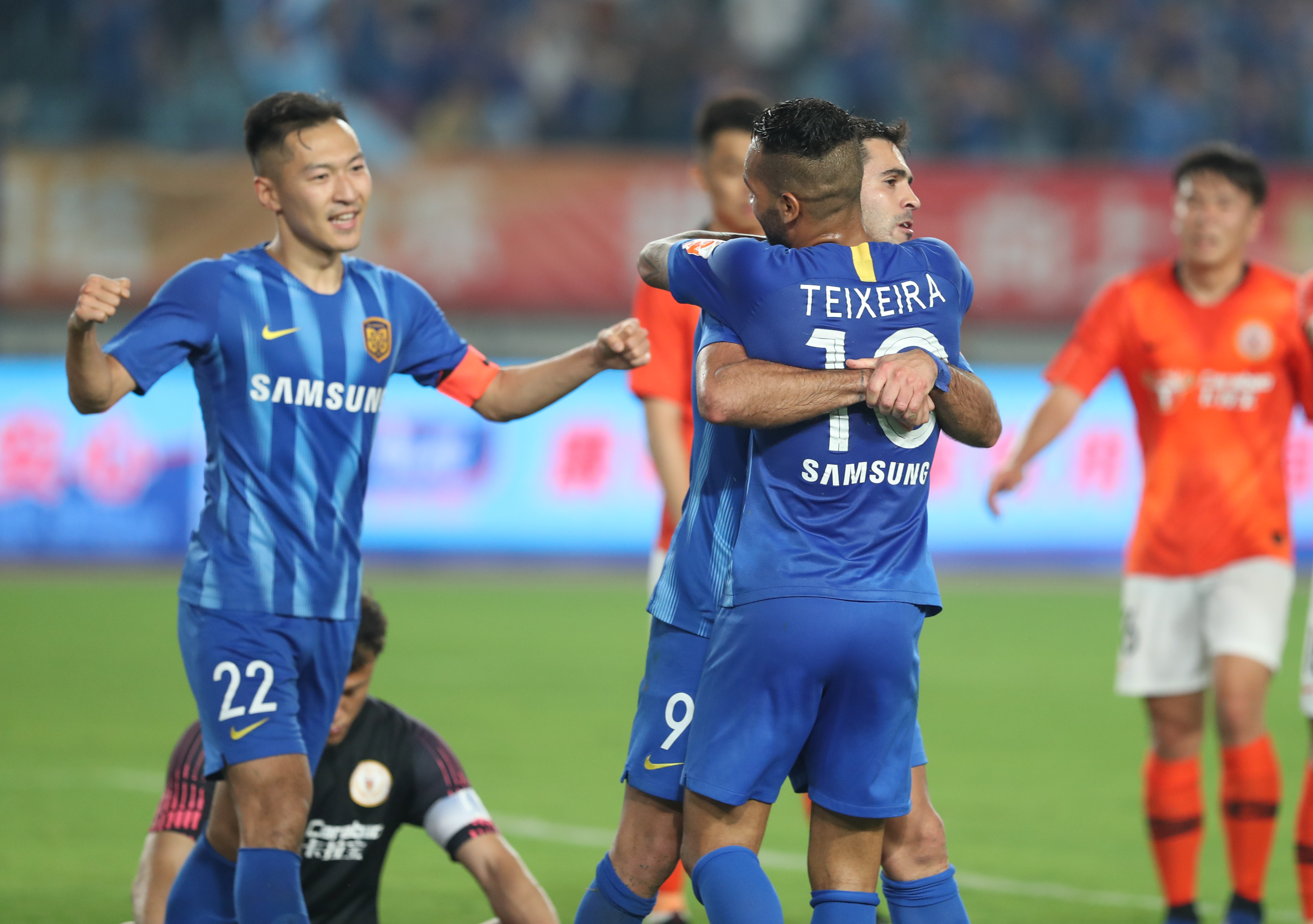 的肉眼感 的肉眼感