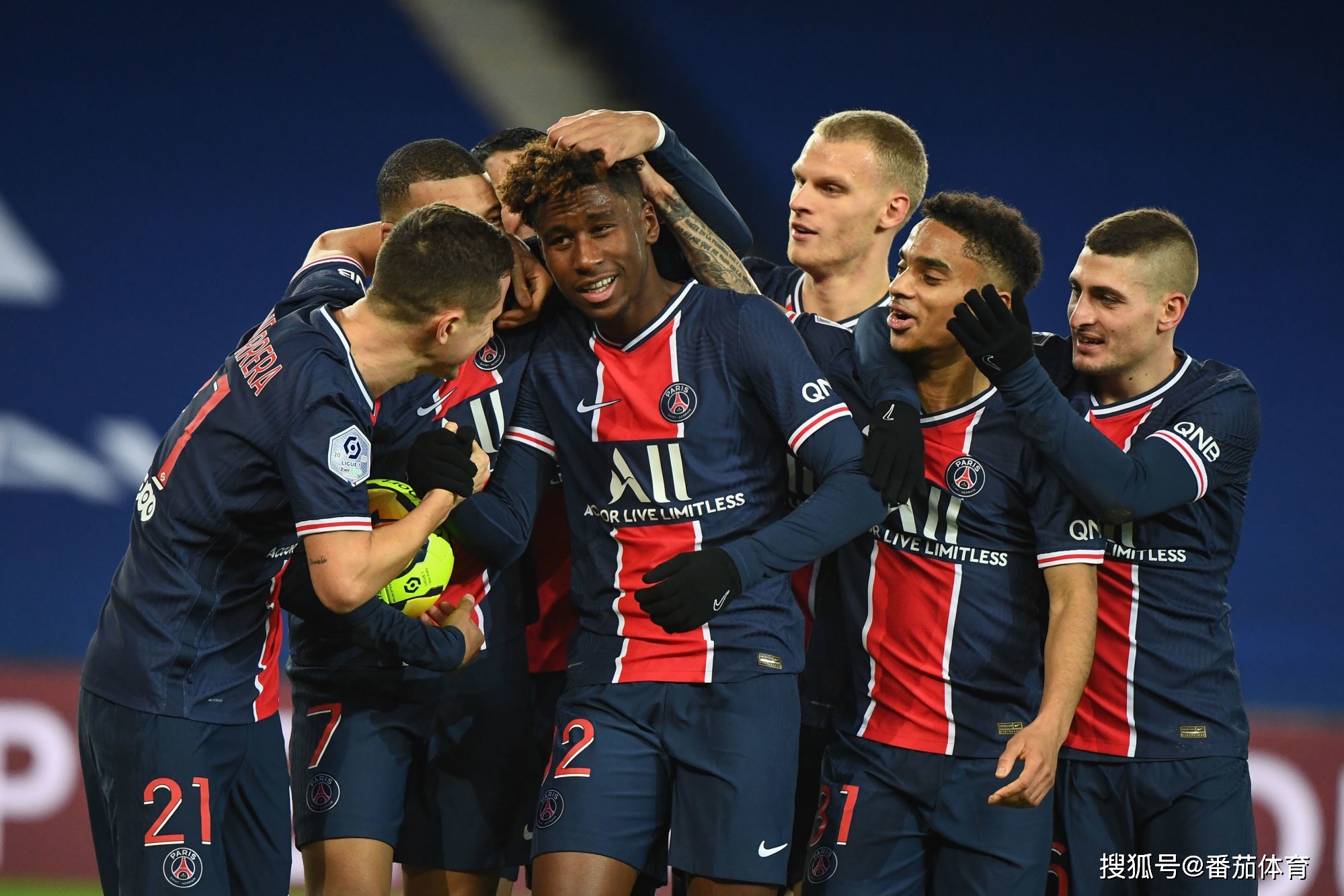 手传二垒 手传二垒