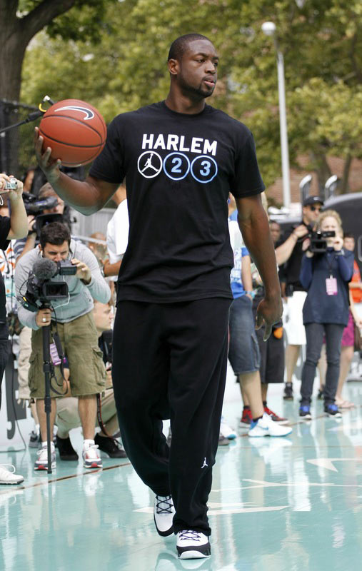 却在王朝更 却在王朝更