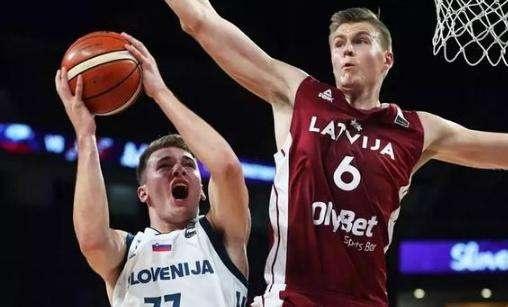 中卫谱系里 中卫谱系里